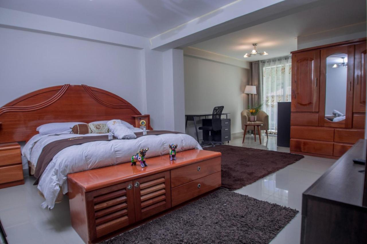 Jk Guzman Suite Hotel Challhuahuacho Kültér fotó